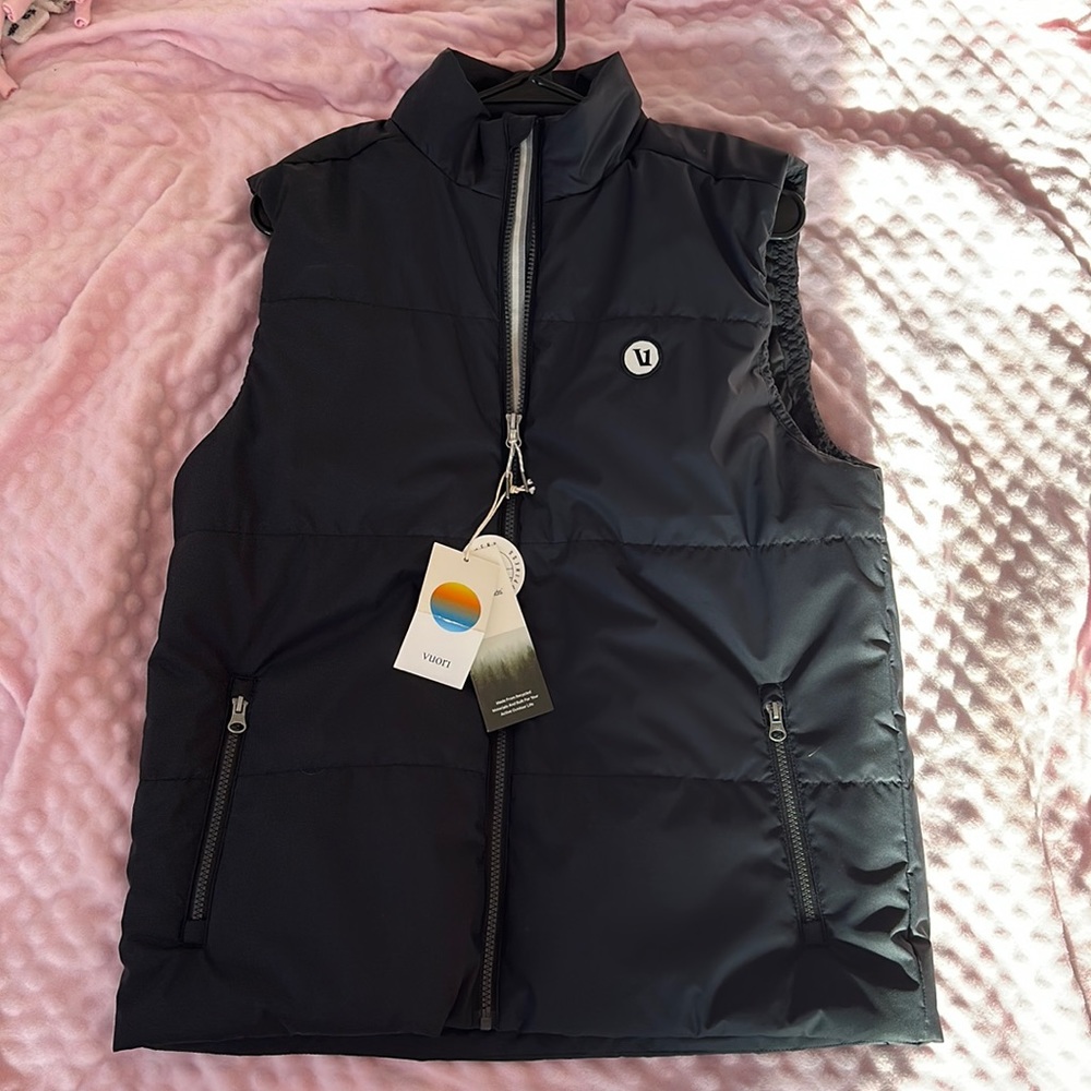 Men’s Vuori vest!